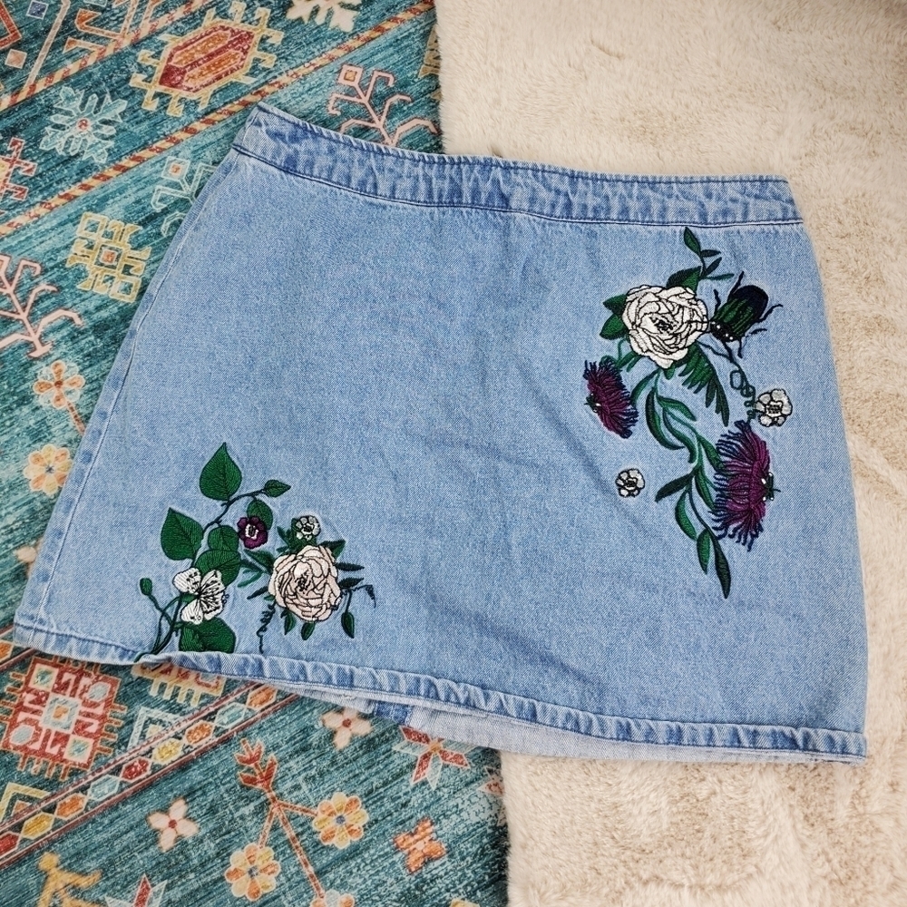 H&M and Coachella Floral Denim Skirt US 10 - Picture 2 of 7
